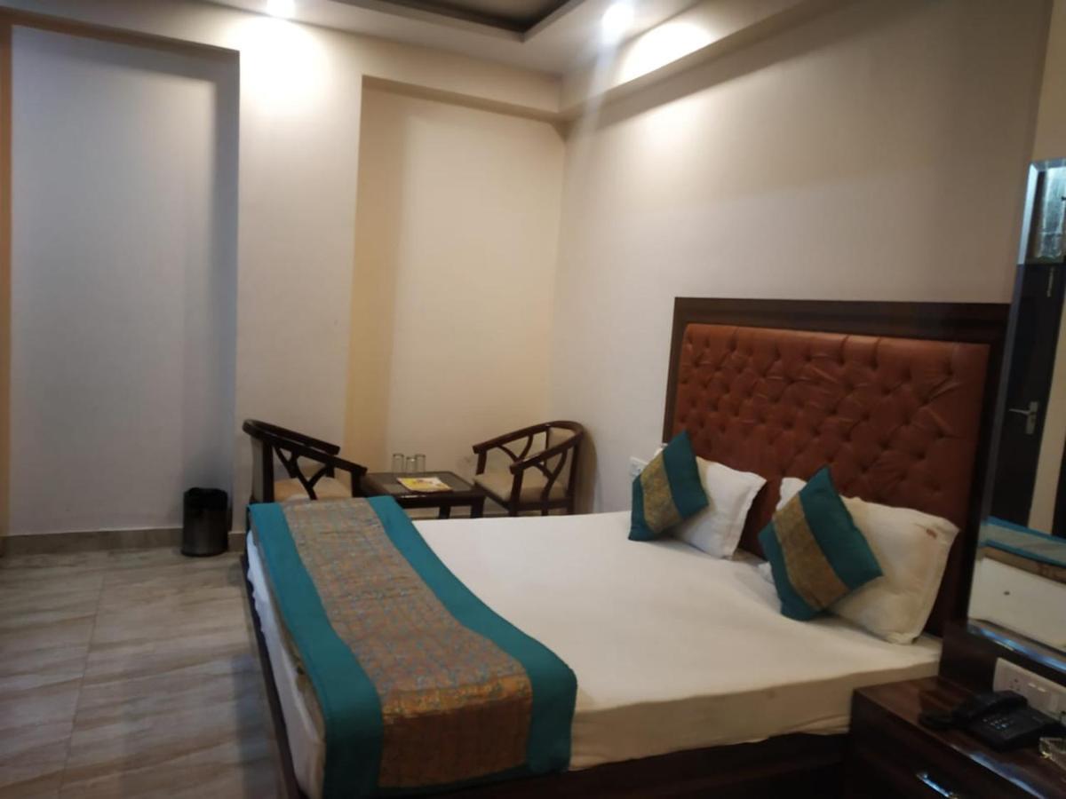 Adb Rooms Hotel Indo Continental New Delhi Exterior photo